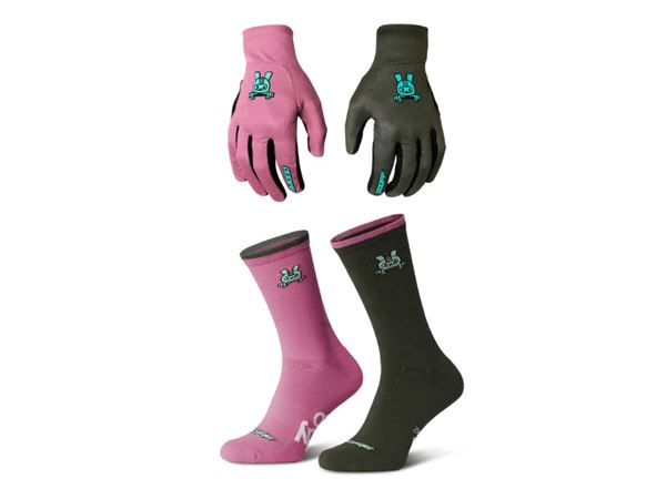 PACK CALCETINES Y GUANTES KHAKI VIOLETA